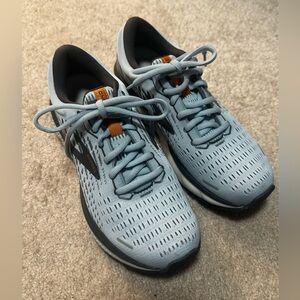 Brooks ghost 13 running shoes size 7